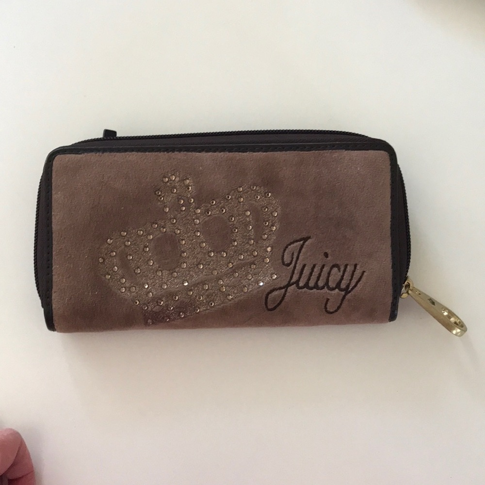 Juicy Couture brown wallet